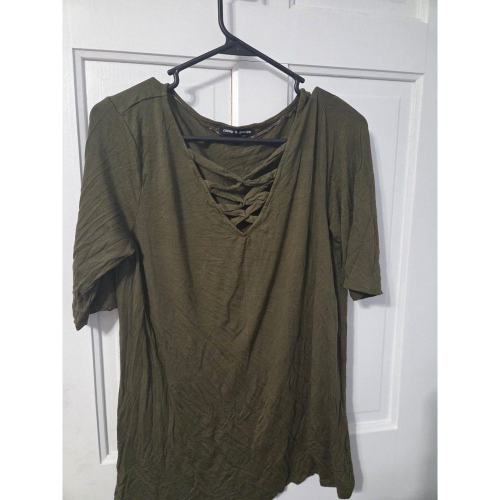 Cable & Gauge Lattice V-Neck Top Women L Olive Green Boho Casual - Picture 2 of 5